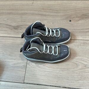 Men's Gray High-Top Sneakers
